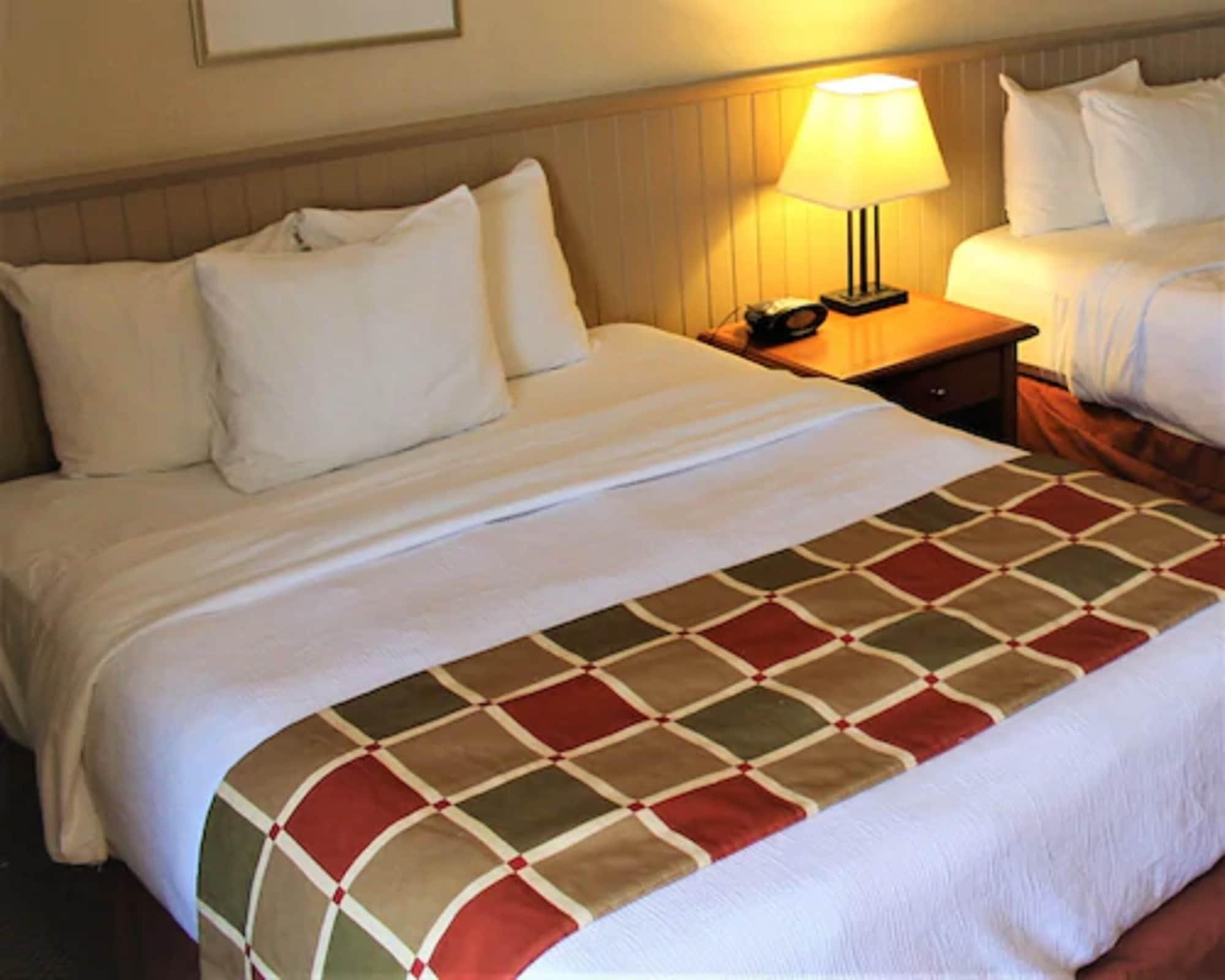 Charlottetown Inn & Conference Centre Екстер'єр фото