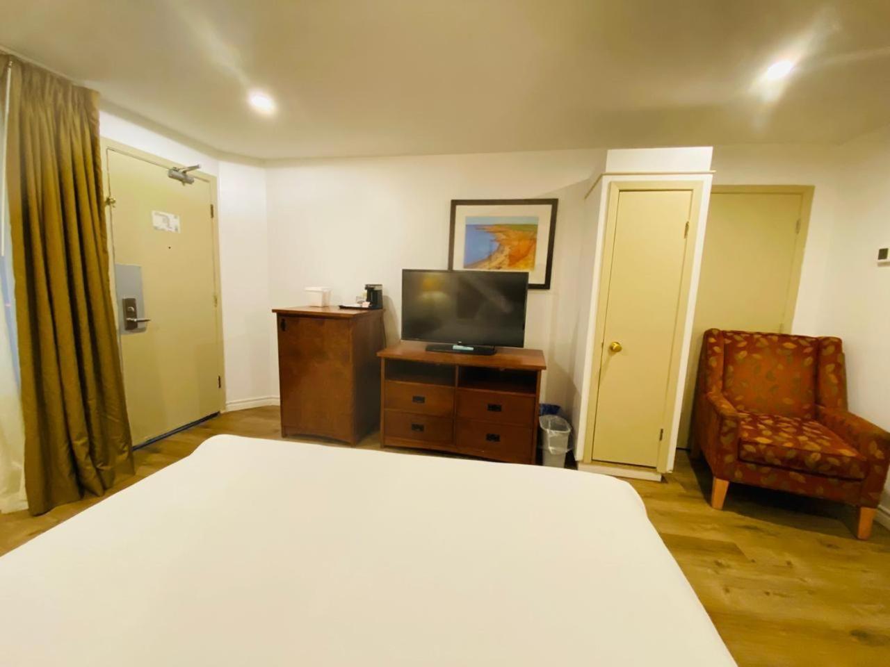 Charlottetown Inn & Conference Centre Екстер'єр фото