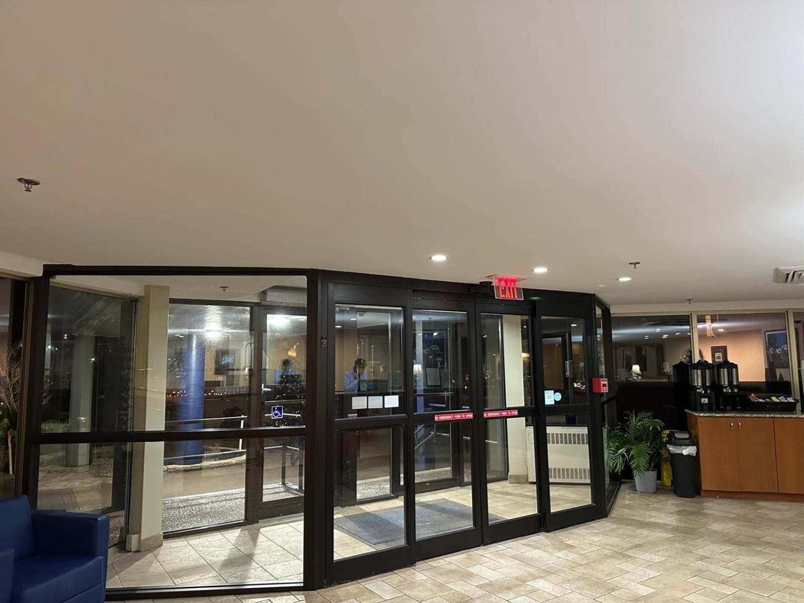Charlottetown Inn & Conference Centre Екстер'єр фото