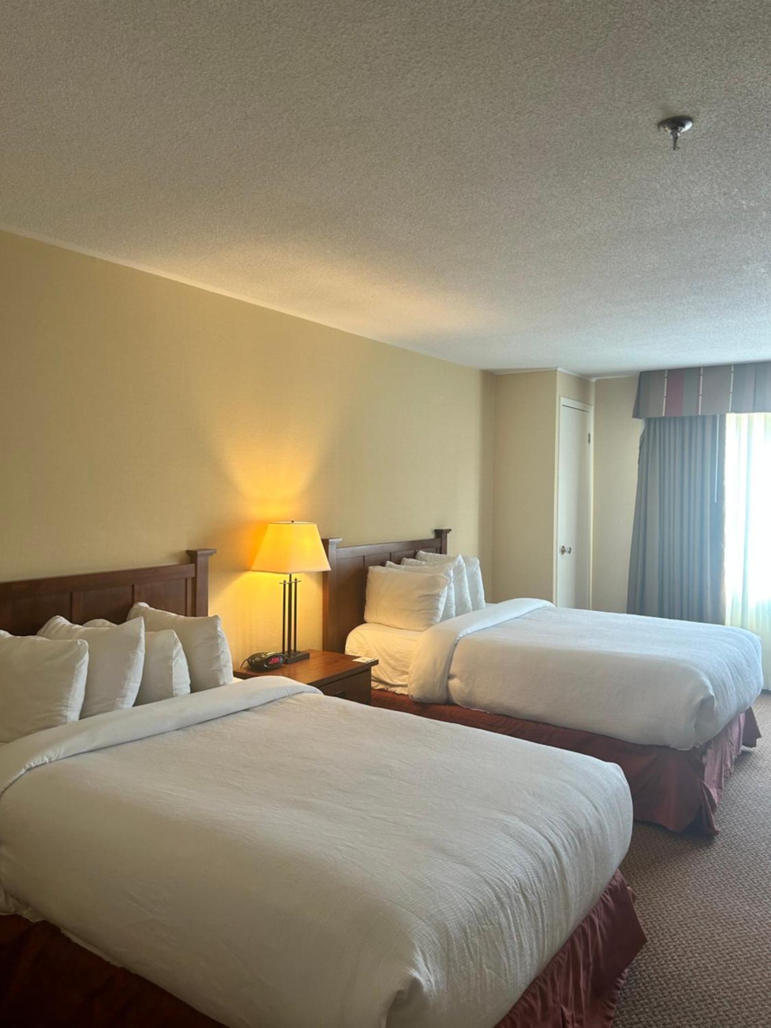 Charlottetown Inn & Conference Centre Екстер'єр фото